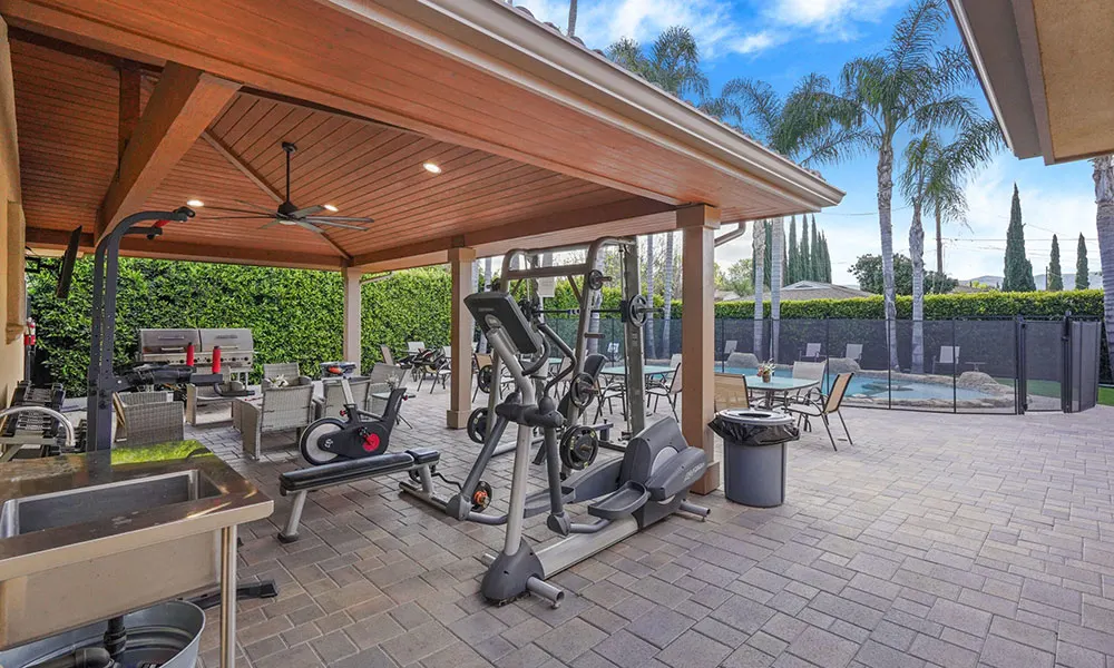 Male Sober Living Fitness Equipment