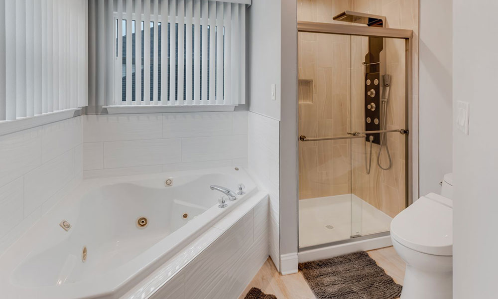 Female Sober Living Bathroom