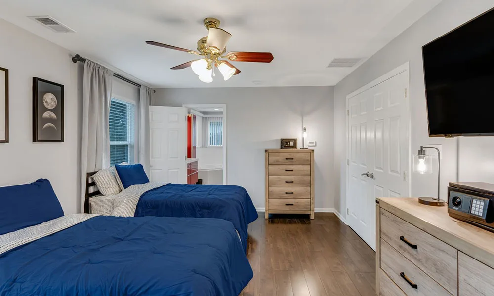 Female Sober Living Bedroom