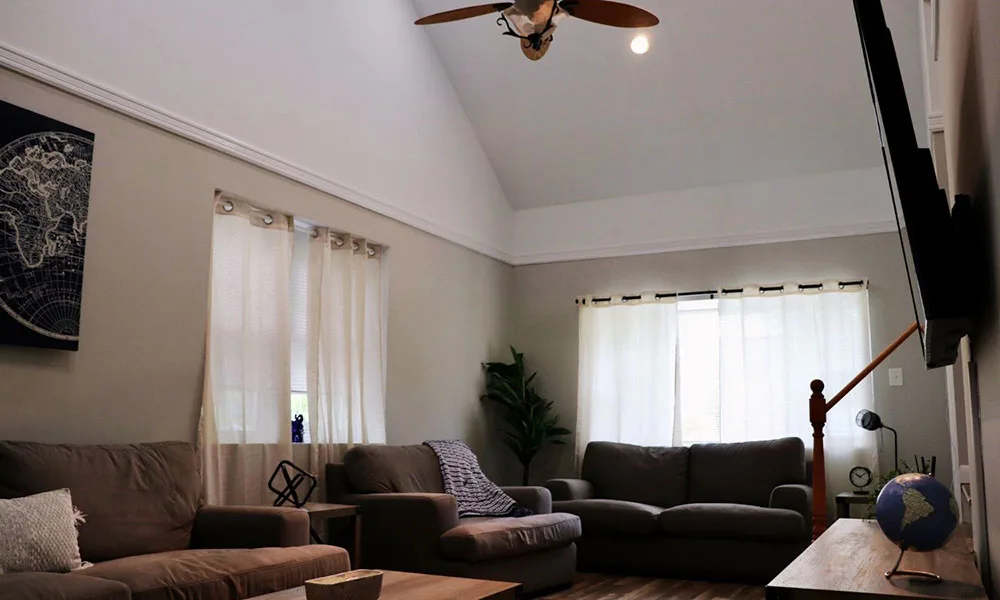 Male Sober Living Den